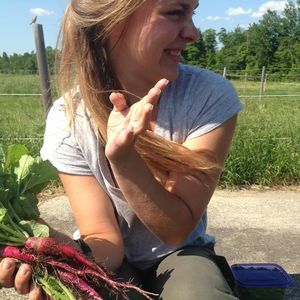 Meet your Posher, Molly